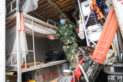 打撈光明的人 疫情下的老兵應急服務隊